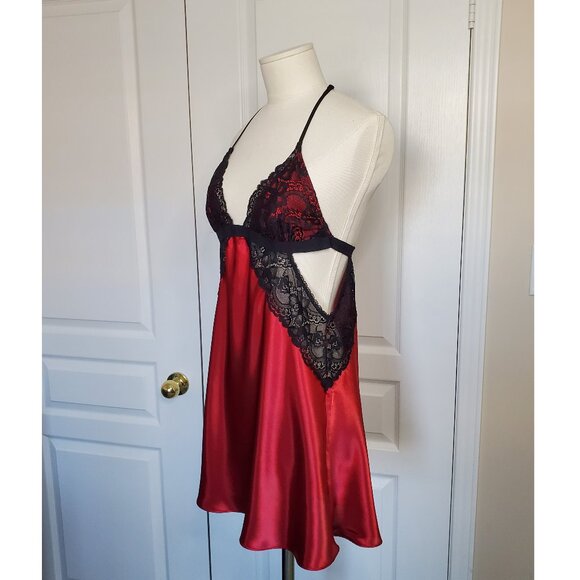 In Bloom Lace-Trim Satin Chemise in Red and Black Size S Bundle Deal - Picture 4 of 9